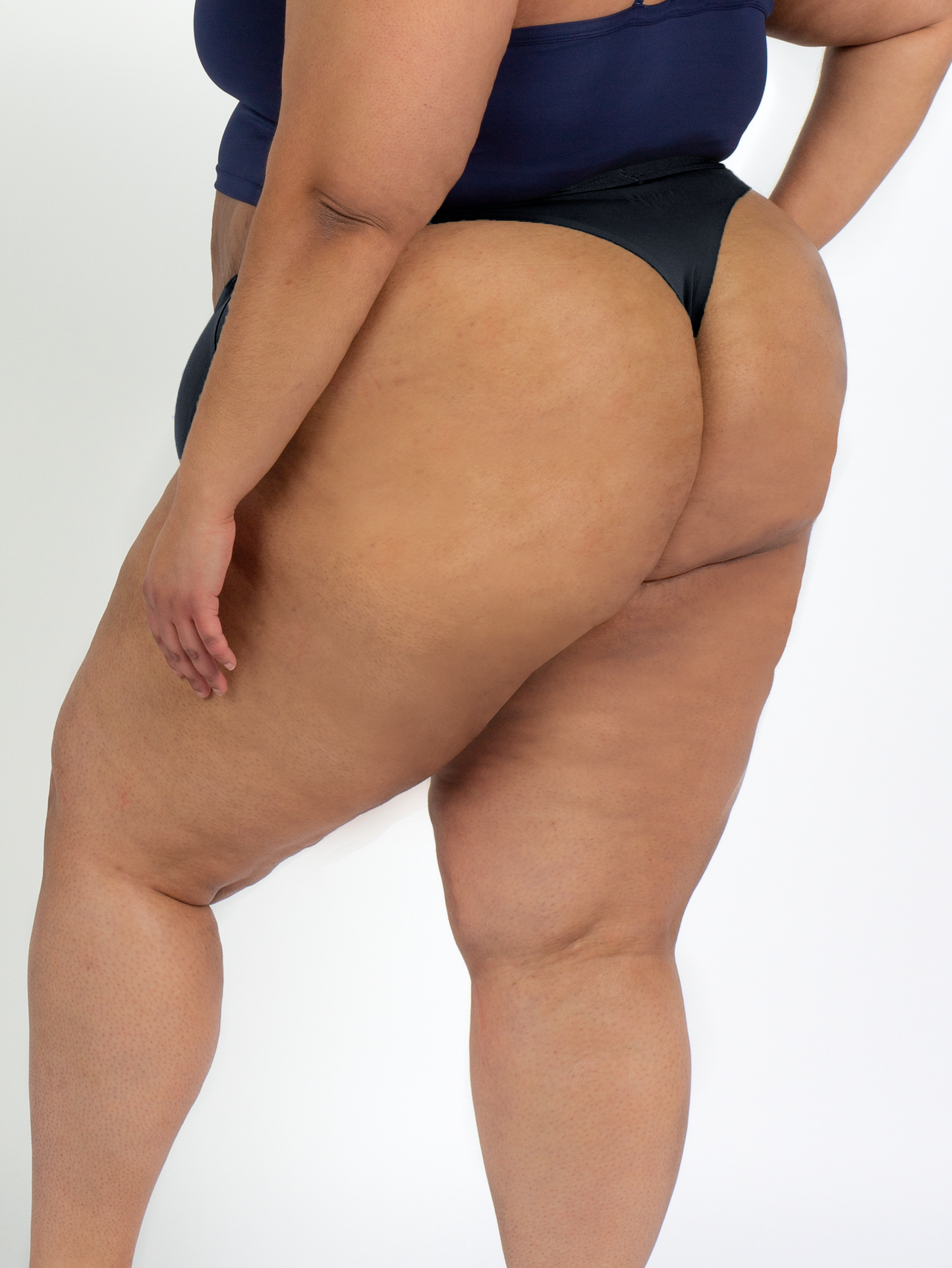 MALIBU THONG- Endurance Black