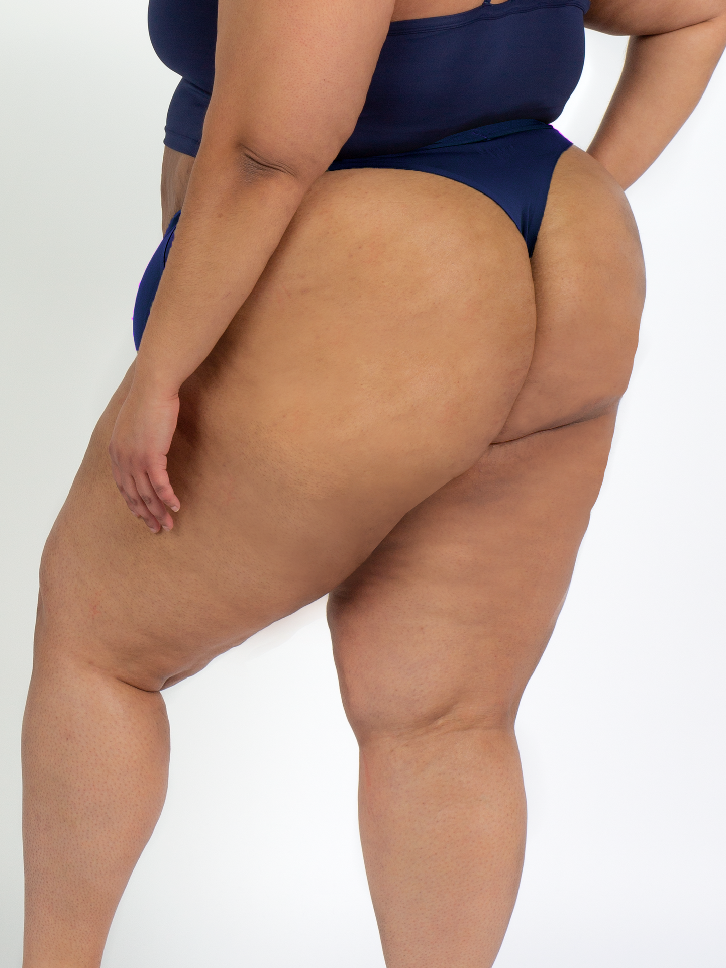 MALIBU THONG- Endurance Navy