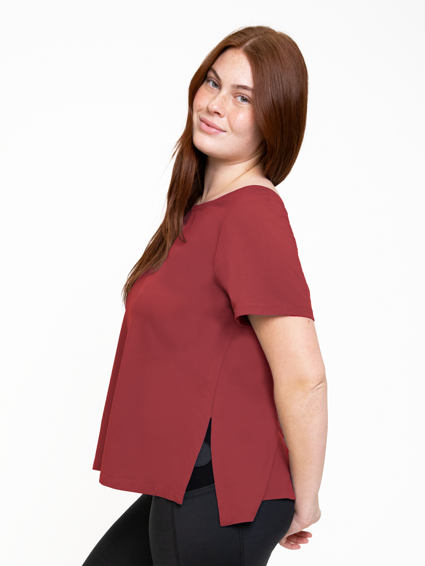 PAROS SIDE SLIT TEE-Red Pear