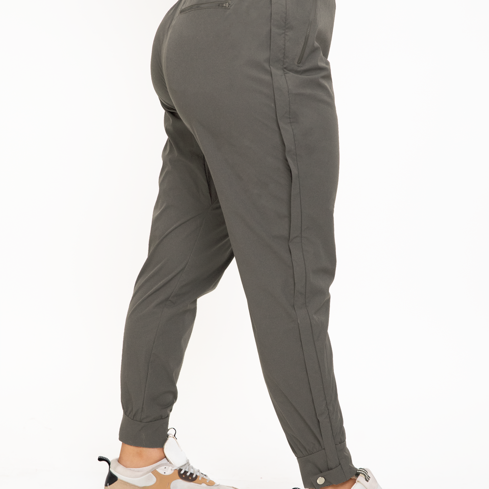 
                      
                        SIERRA FULL ZIP PANT-Storm Grey
                      
                    