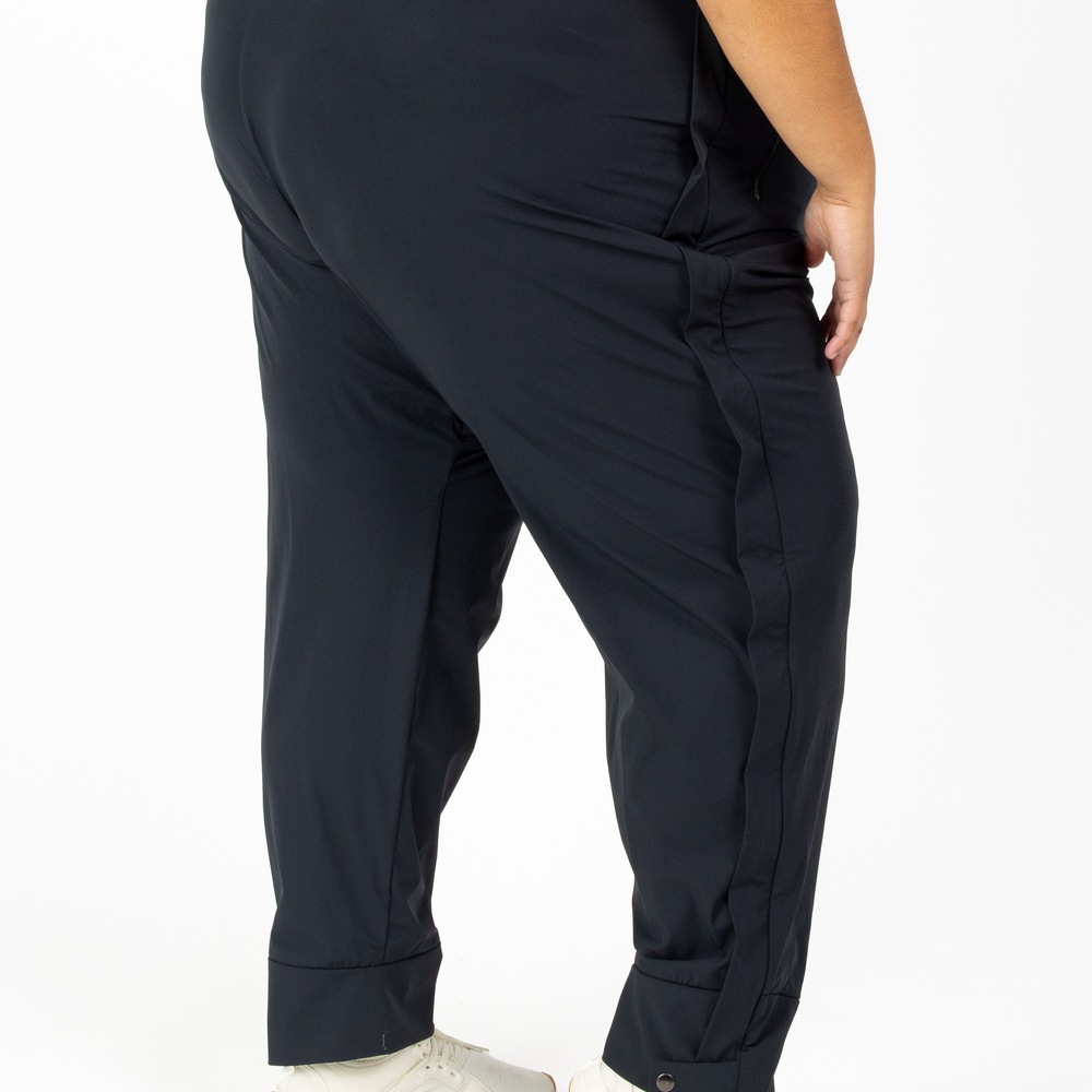 
                      
                        SIERRA FULL ZIP PANT-Sierra Black
                      
                    