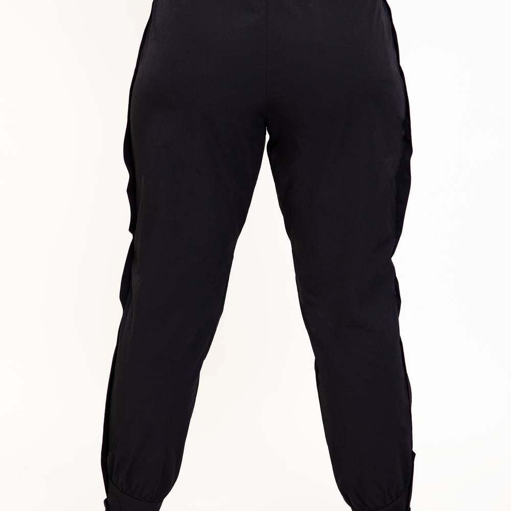 
                      
                        SIERRA FULL ZIP PANT-Sierra Black
                      
                    