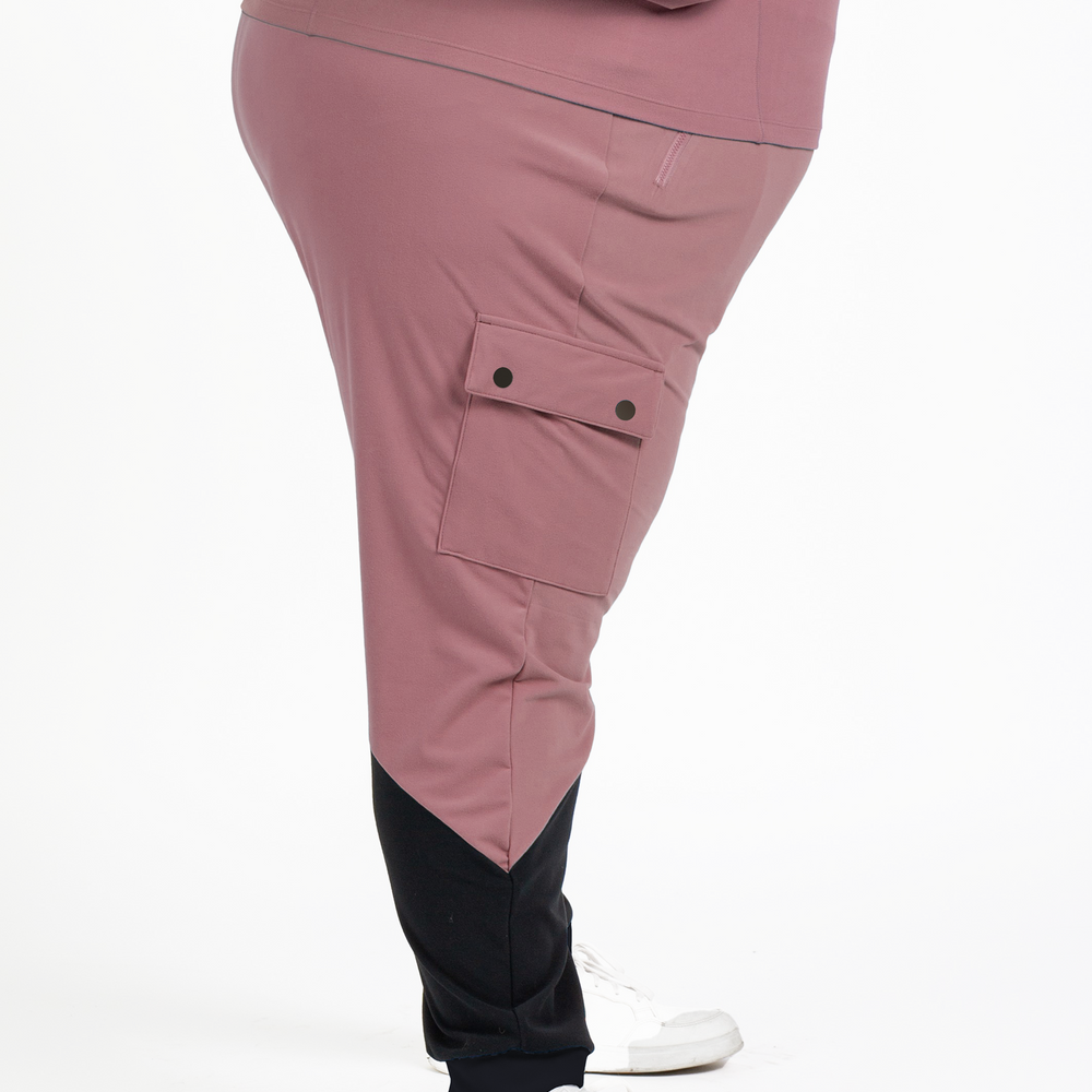 
                      
                        BERGEN UTILITY JOGGER-Soft Grape
                      
                    